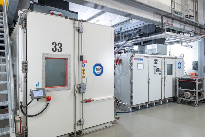 Lifecycle & Performance of Battery