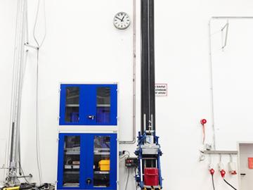 Standard: Drop Tower for impact testing