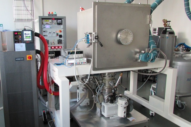 Medium Thermal Vacuum Chamber